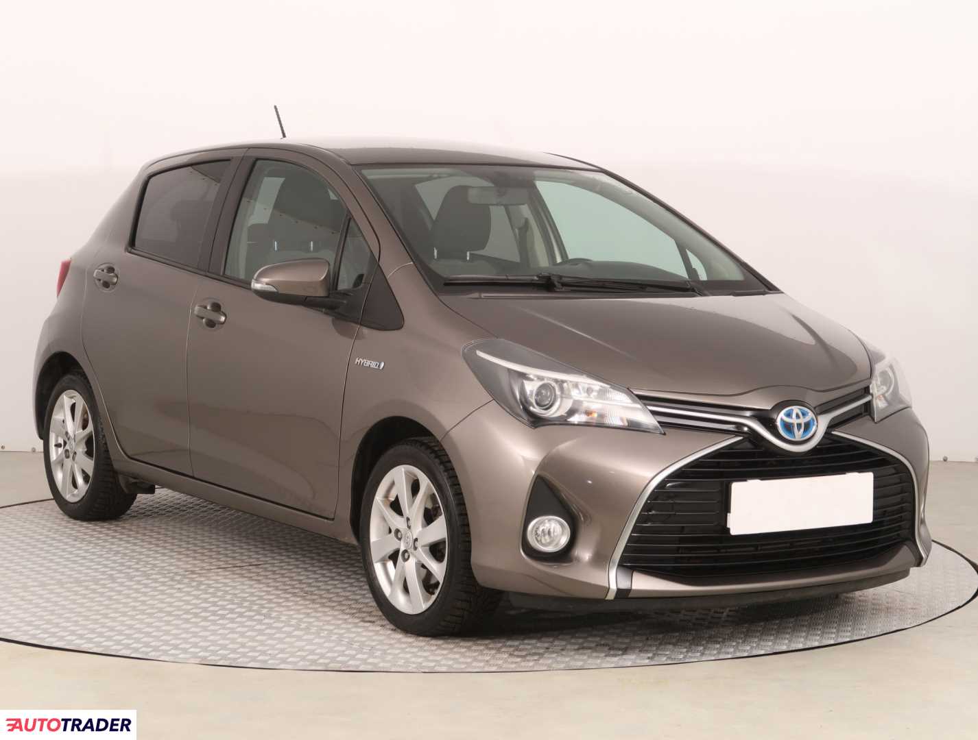 Toyota Yaris 2016 1.5 99 KM