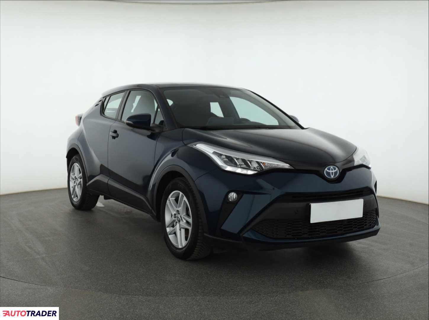 Toyota C-HR 2023 1.8 120 KM