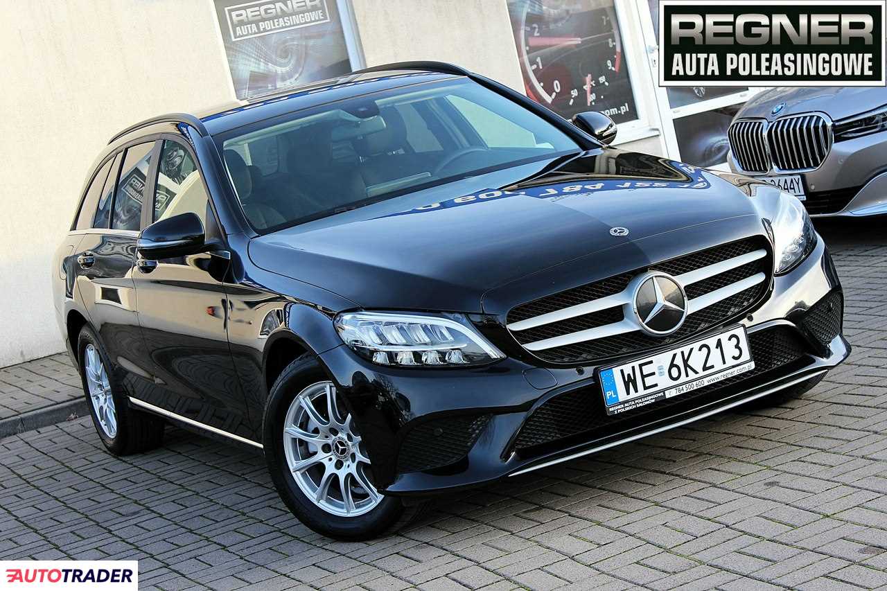 Mercedes C-klasa 2019 1.6 160 KM