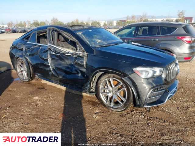Mercedes GL 2021 3