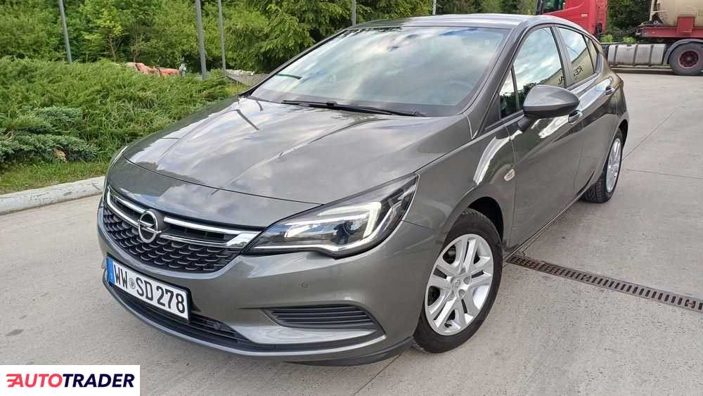 Opel Astra 2018 1.6 3390 KM