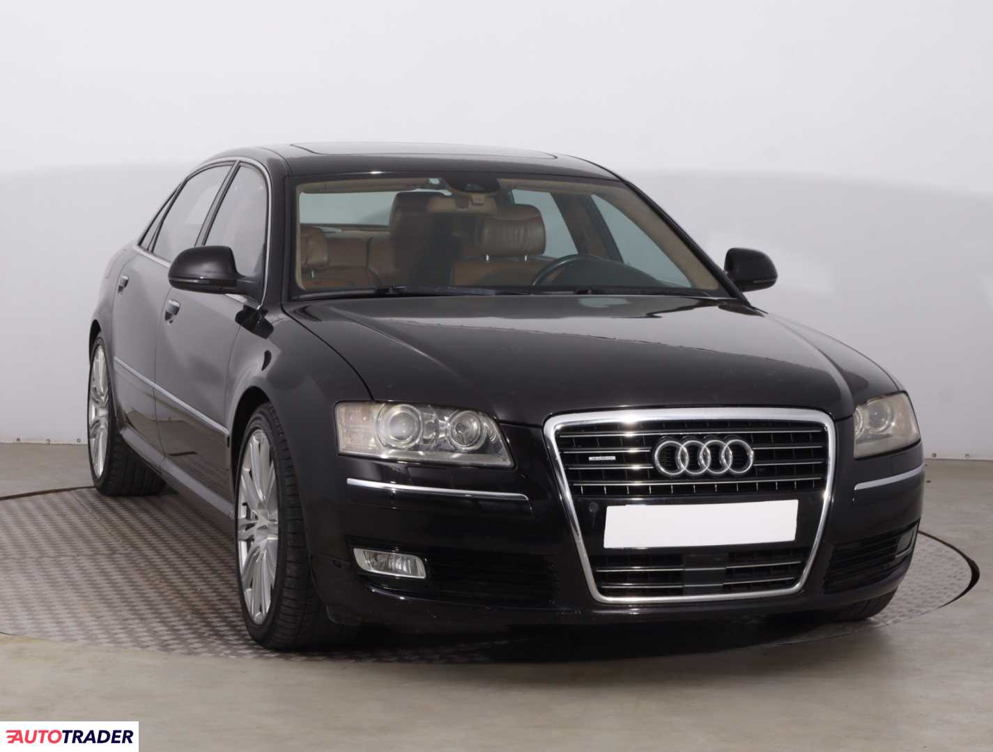 Audi A8 2008 4.1 321 KM