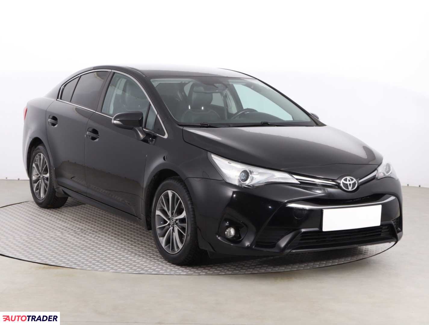 Toyota Avensis 2017 2.0 140 KM Toyota Avensis 2017 2.0 140 KM