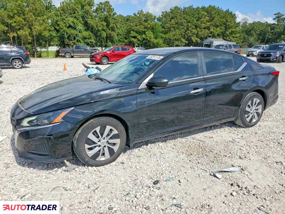 Nissan Altima 2024 2