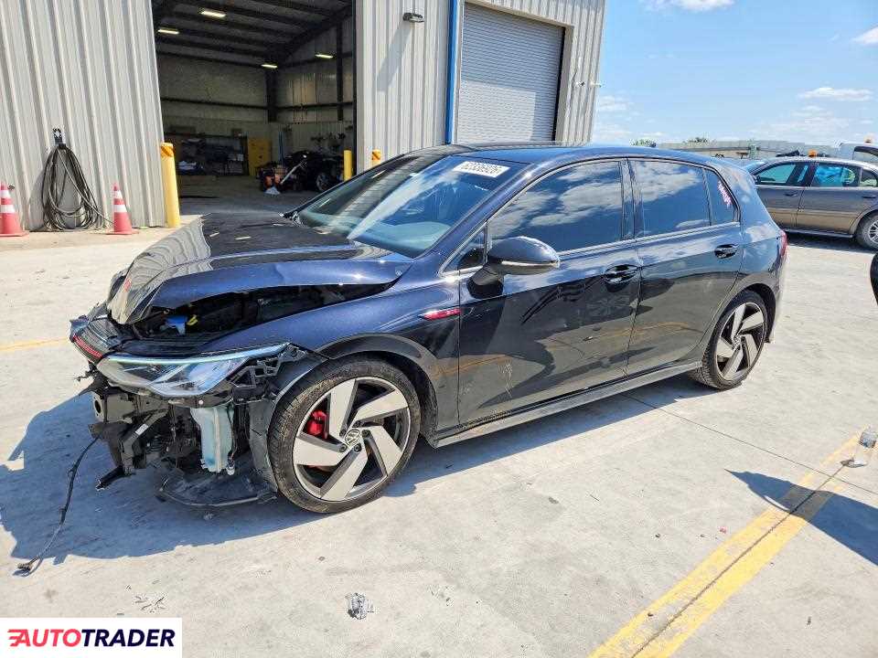 Volkswagen Golf 2022 2
