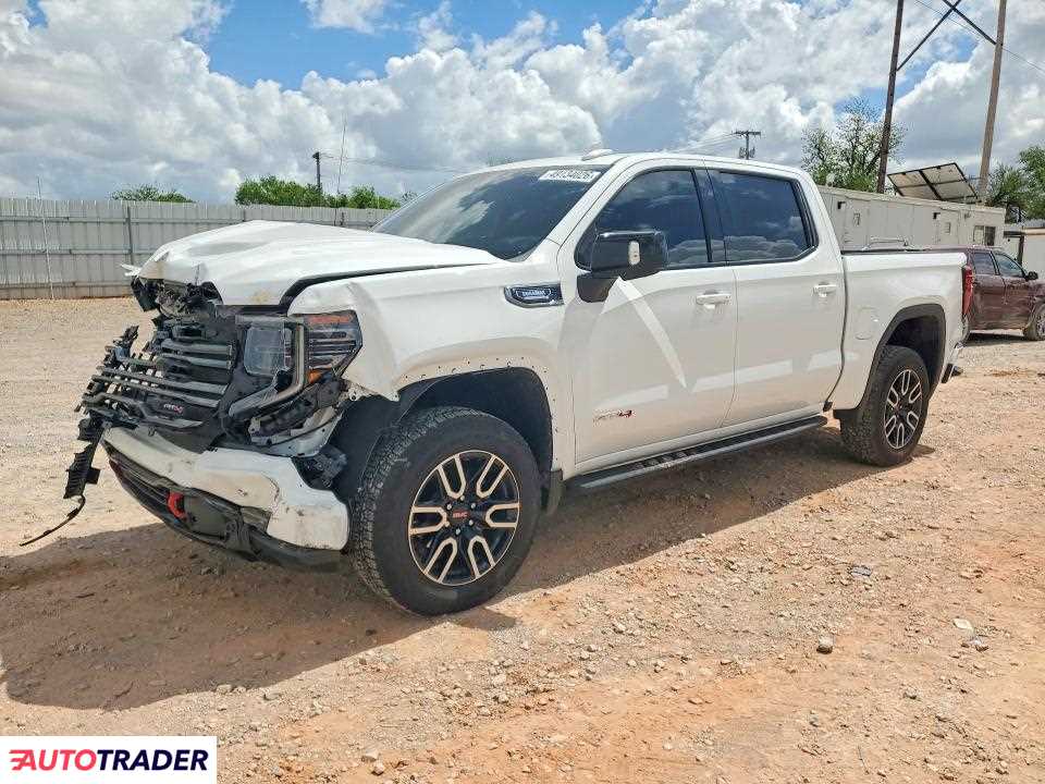 GMC Sierra 2025 3