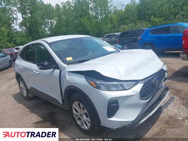 Ford Escape 2025 1