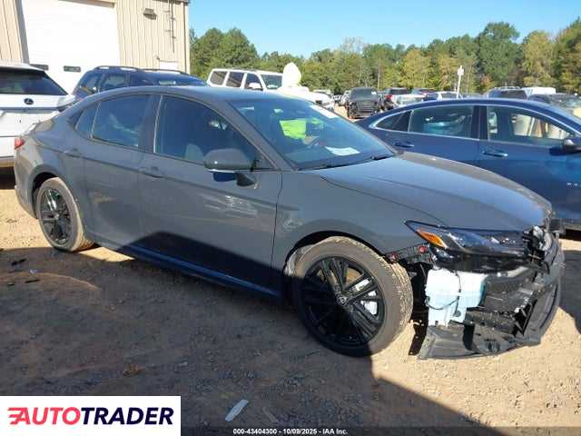 Toyota Camry 2025 2