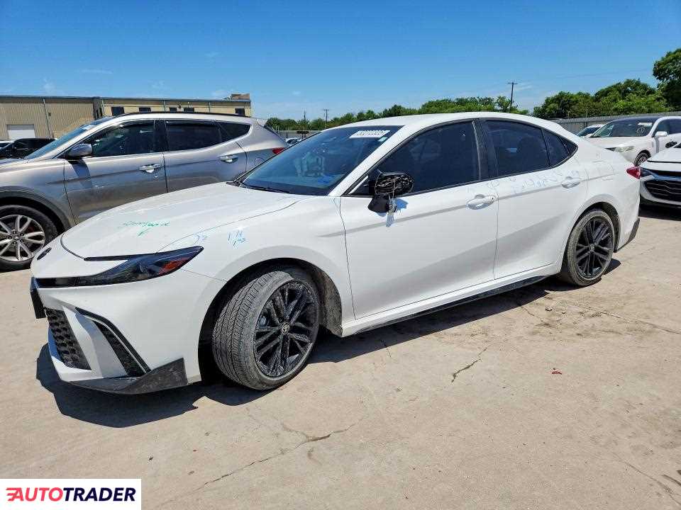Toyota Camry 2025 2
