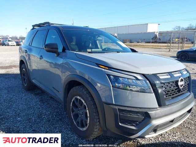 Nissan Pathfinder 2025 3