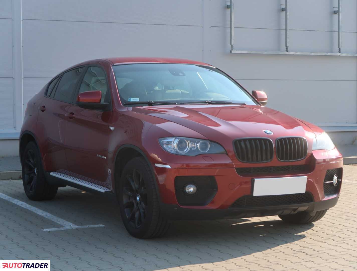 BMW X6 2010 3.0 241 KM