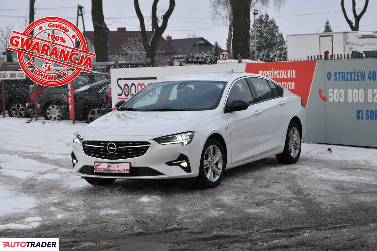 Opel Insignia 2020 2.0 200 KM