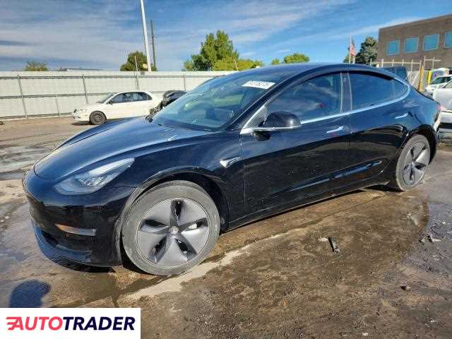 Tesla Model 3 2019 Tesla Model 3 2019