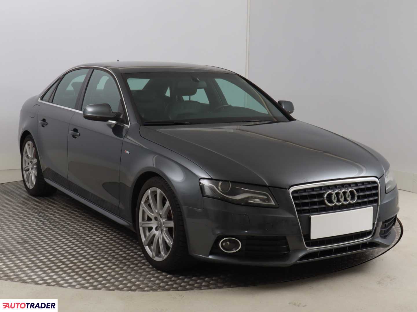 Audi A4 2009 1.8 118 KM