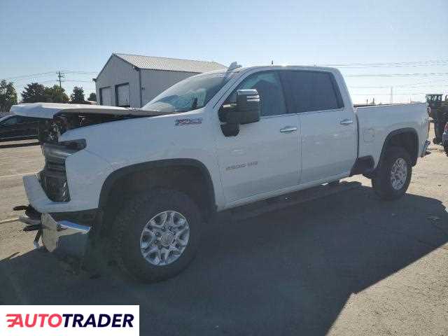 Chevrolet Silverado 2021 6 Chevrolet Silverado 2021 6