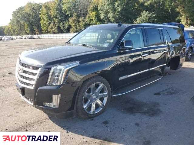 Cadillac Escalade 2019 6