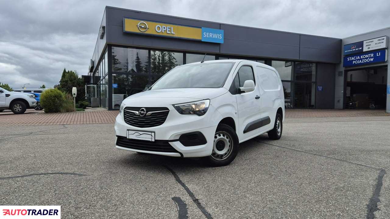 Opel Combo 2020 1.5 Opel Combo 2020 1.5