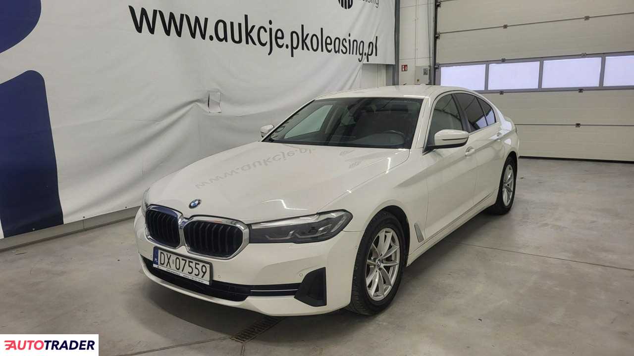 BMW 518