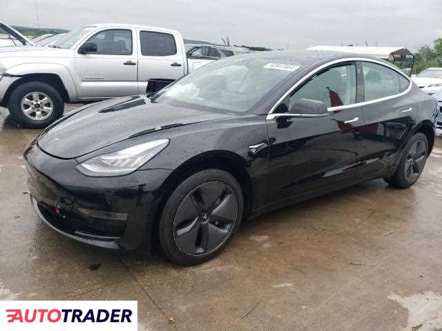 Tesla Model 3 benzyna 2020r. (GRAND PRAIRIE)