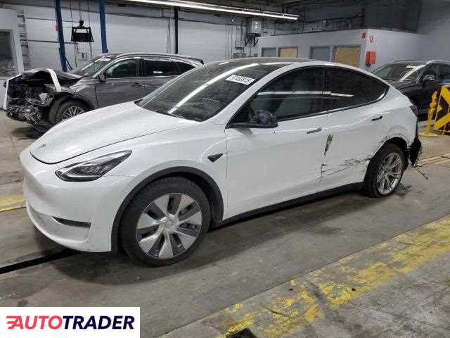 Tesla Model Y 2023 Tesla Model Y 2023