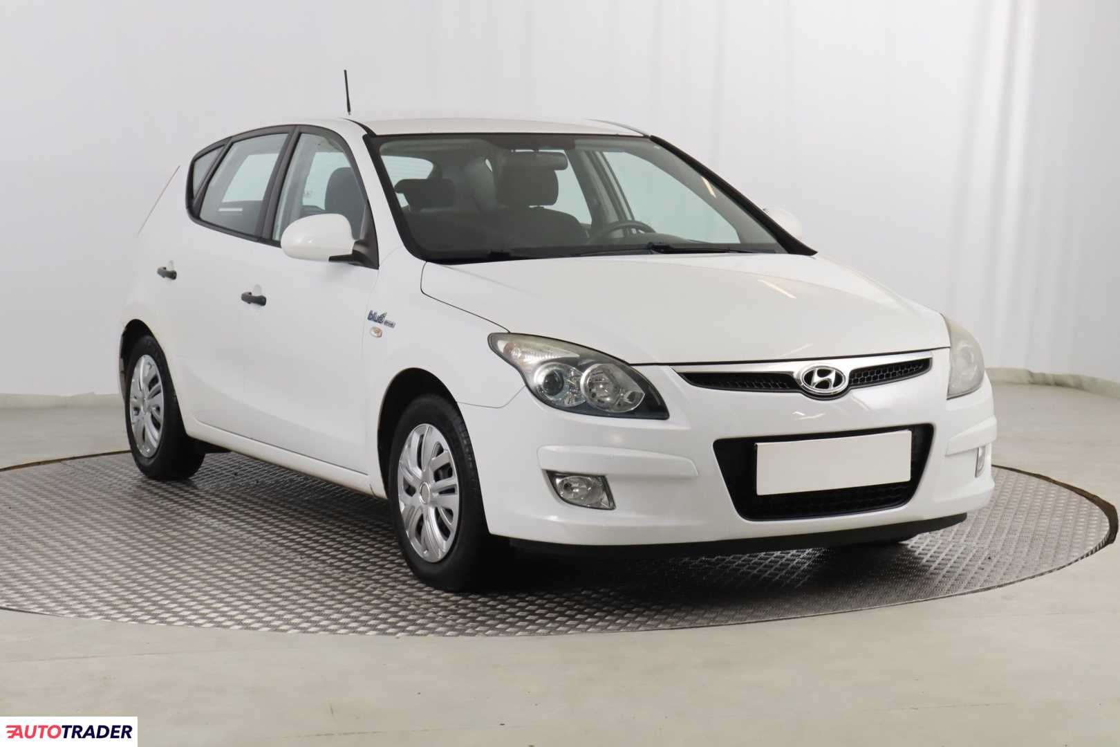 Hyundai i30 2009 1.4 103 KM