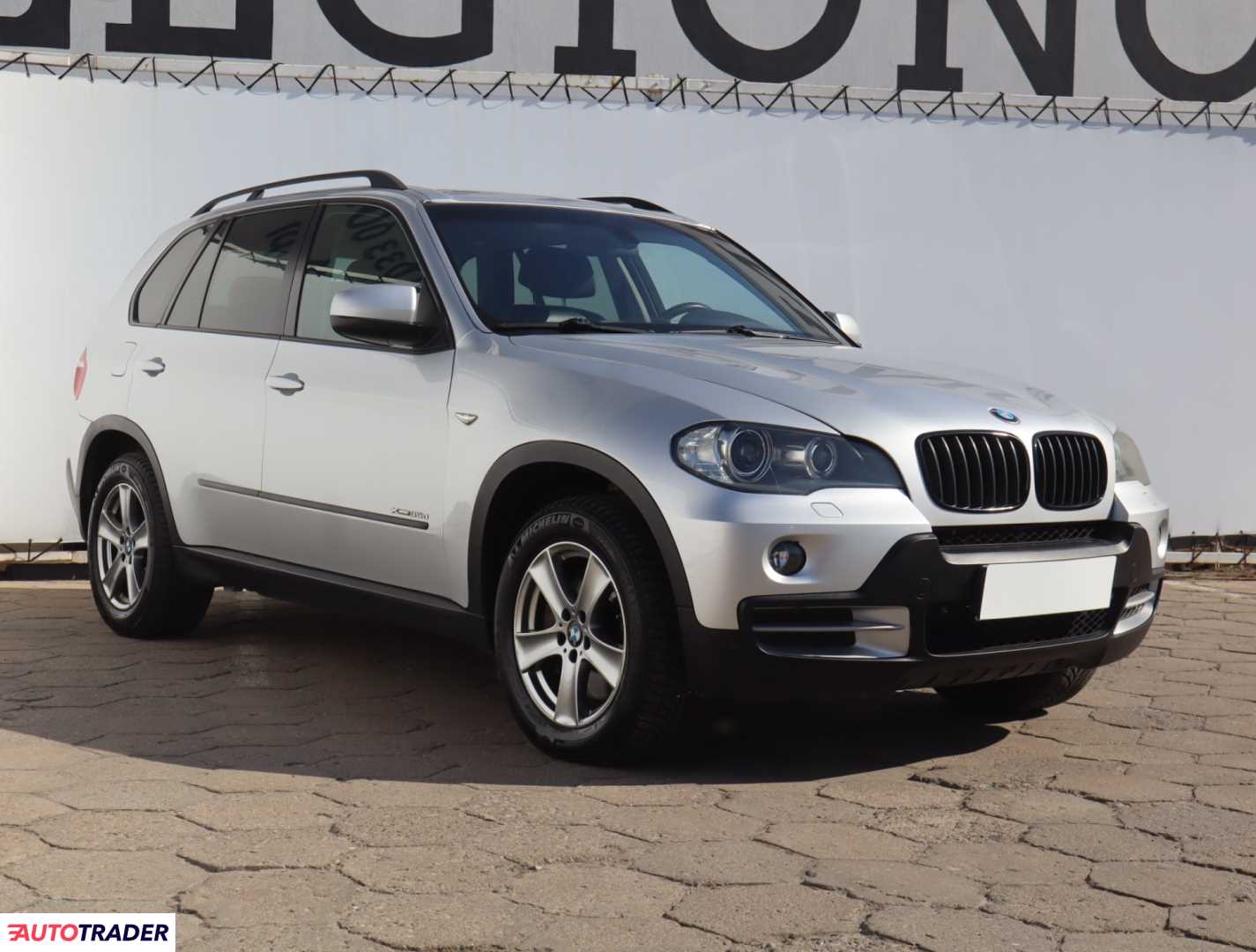 BMW X5 2008 3.0 281 KM
