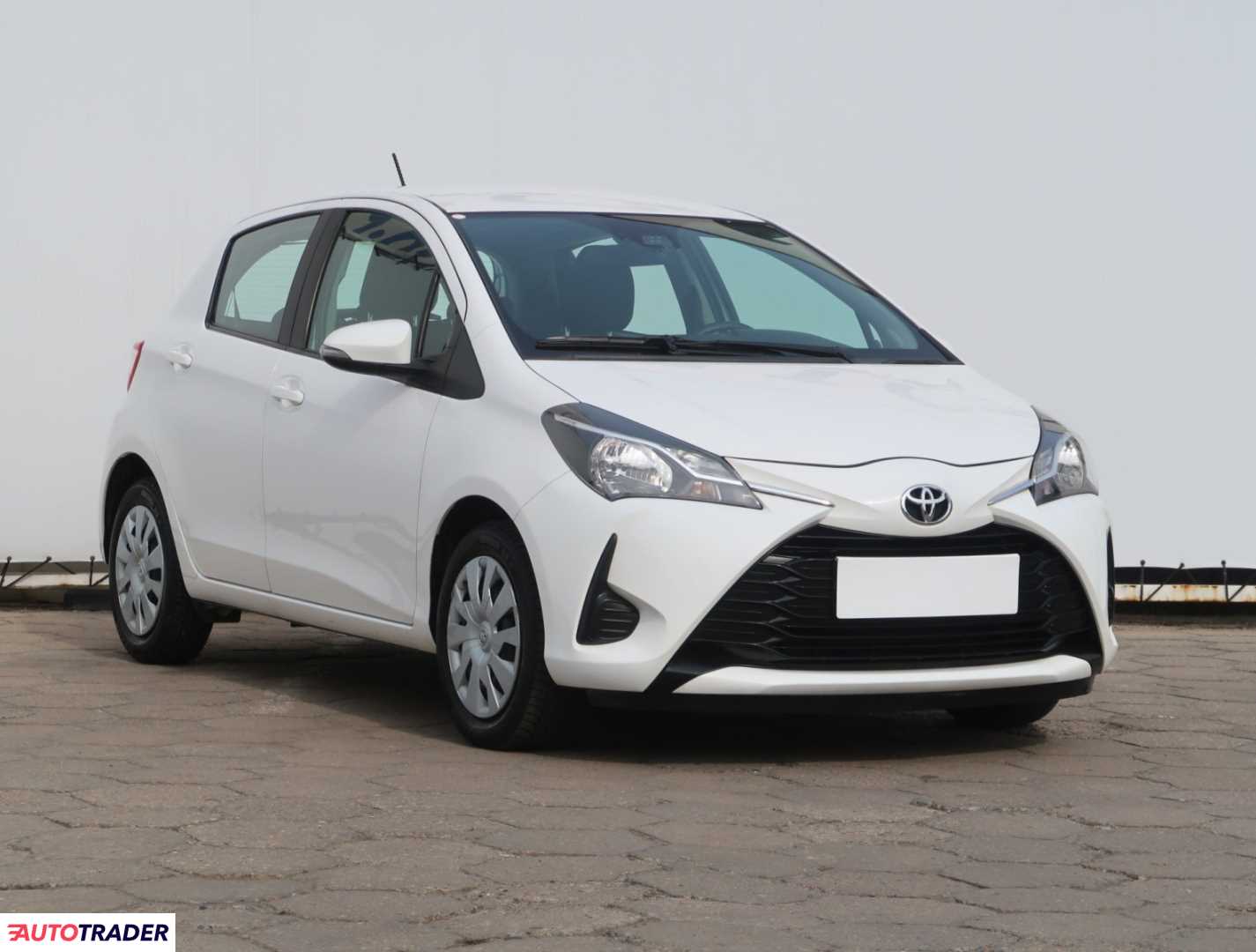 Toyota Yaris 2017 1.5 109 KM