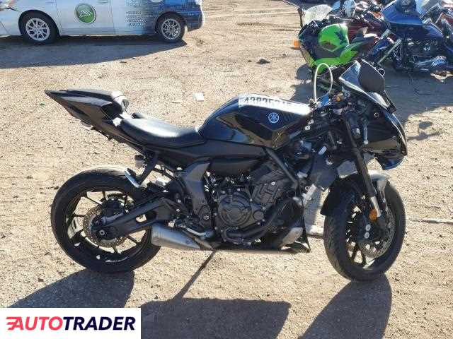 Yamaha YZF 2023