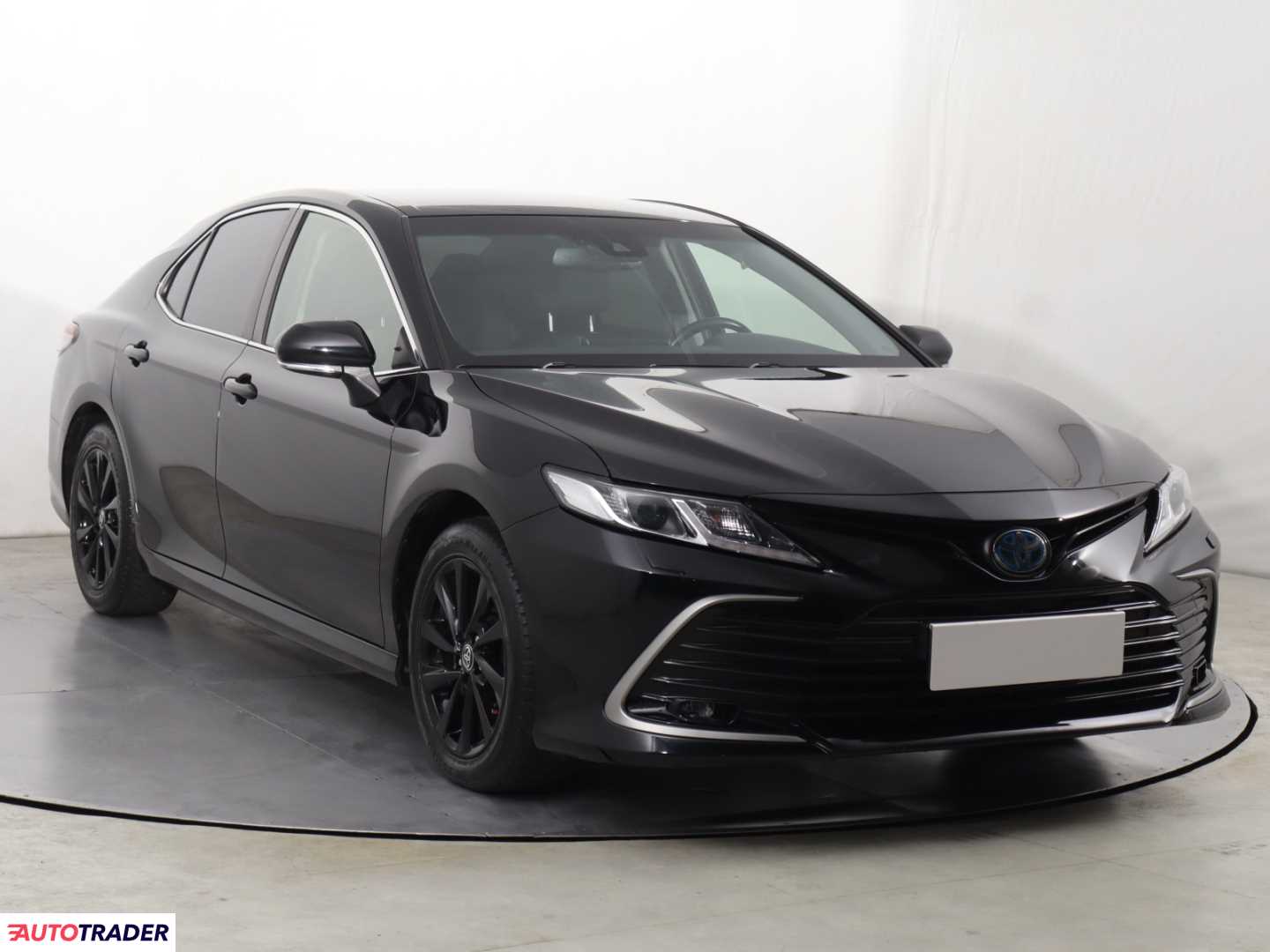 Toyota Camry 2021 2.5 214 KM