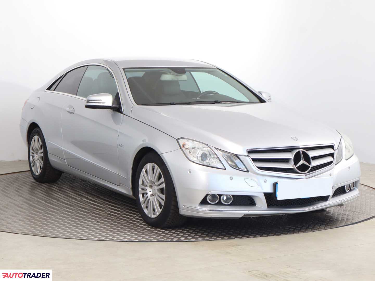 Mercedes E-klasa 2010 1.8 201 KM Mercedes E-klasa 2010 1.8 201 KM