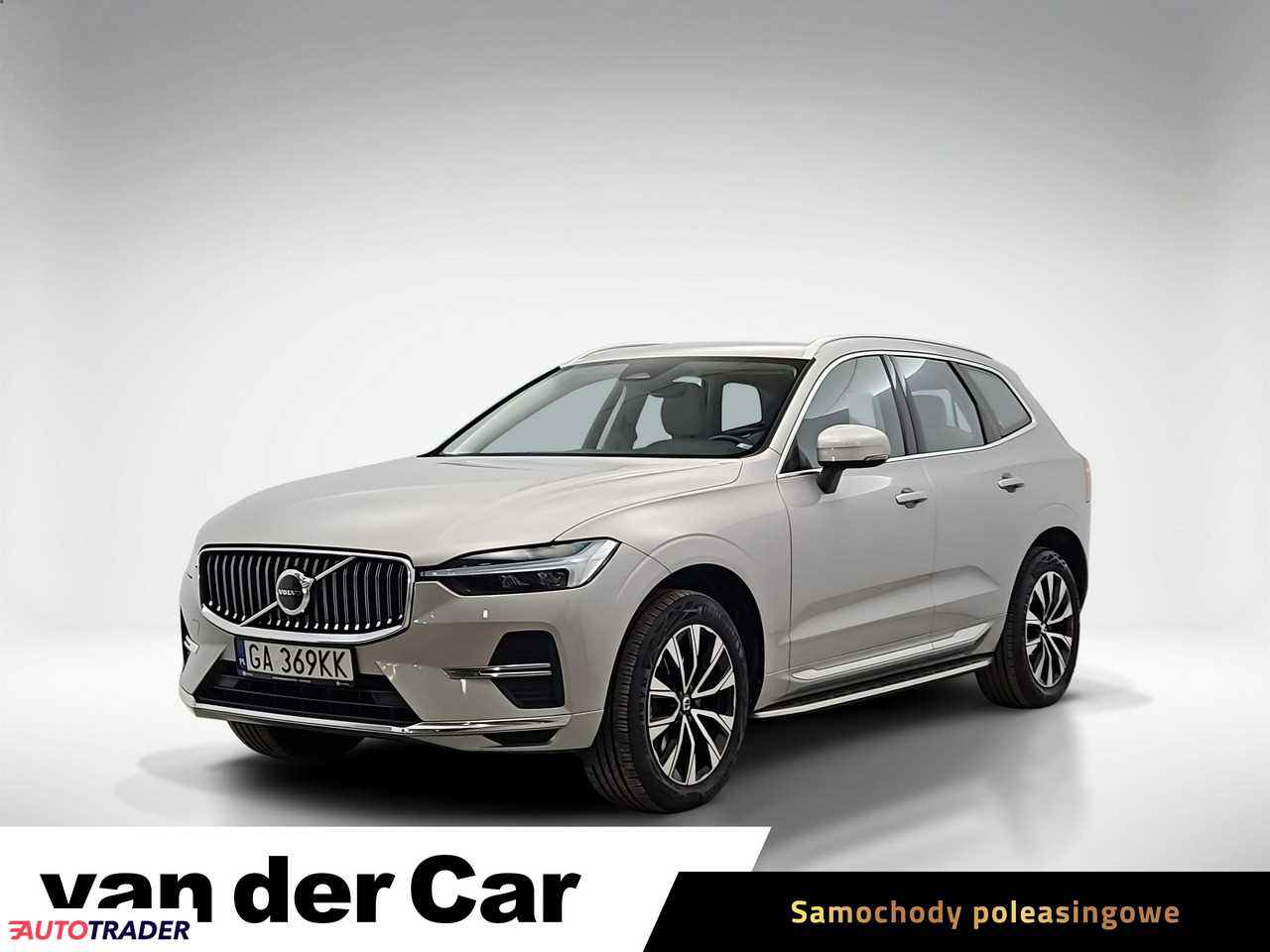 Volvo XC60 2023 2.0 197 KM