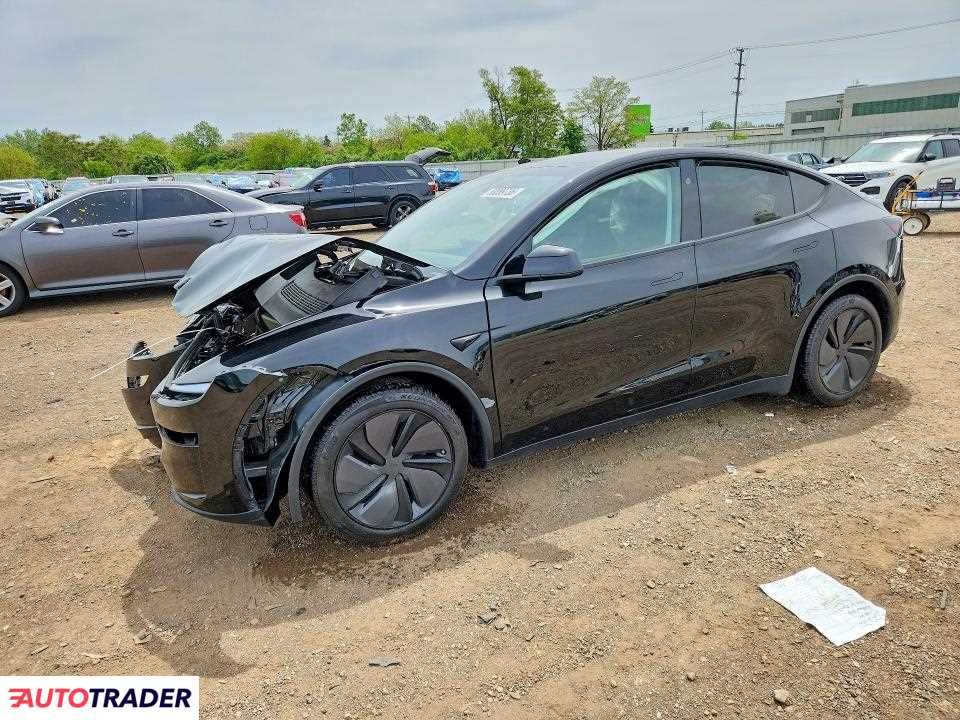 Tesla Model Y 2026