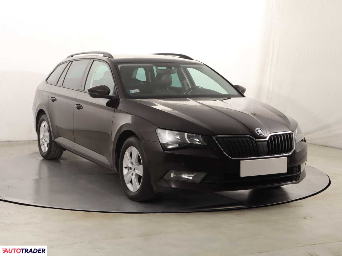 Skoda Superb 2016 1.6 118 KM