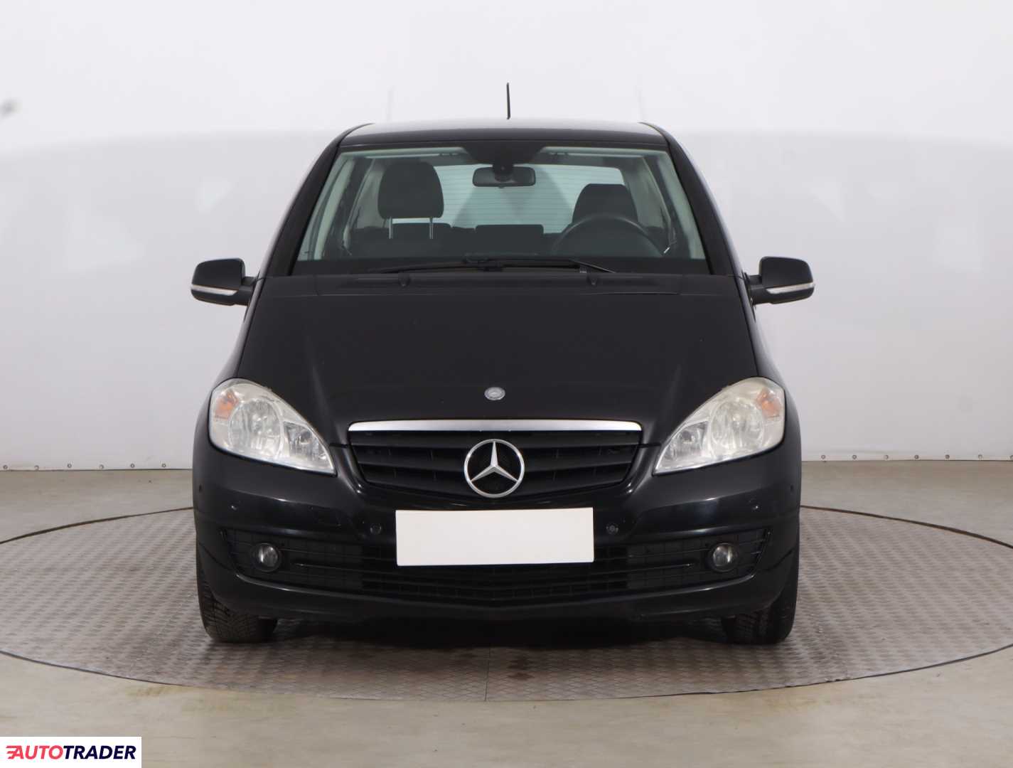 Mercedes A-klasa 2009 1.5 93 KM