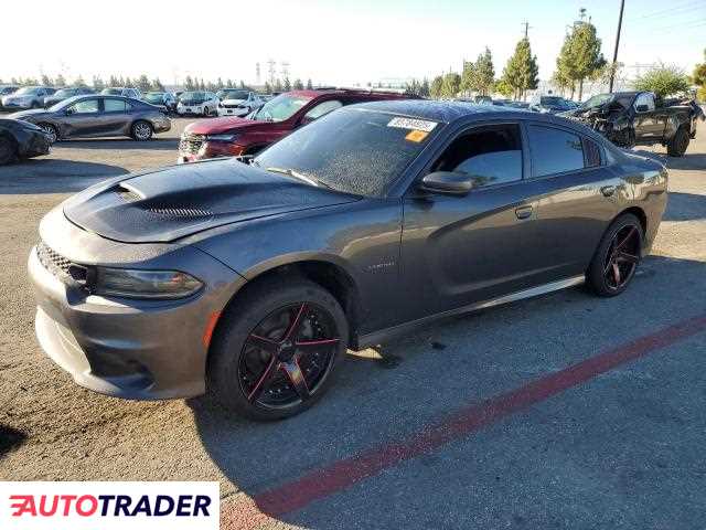 Dodge Charger 2020 5