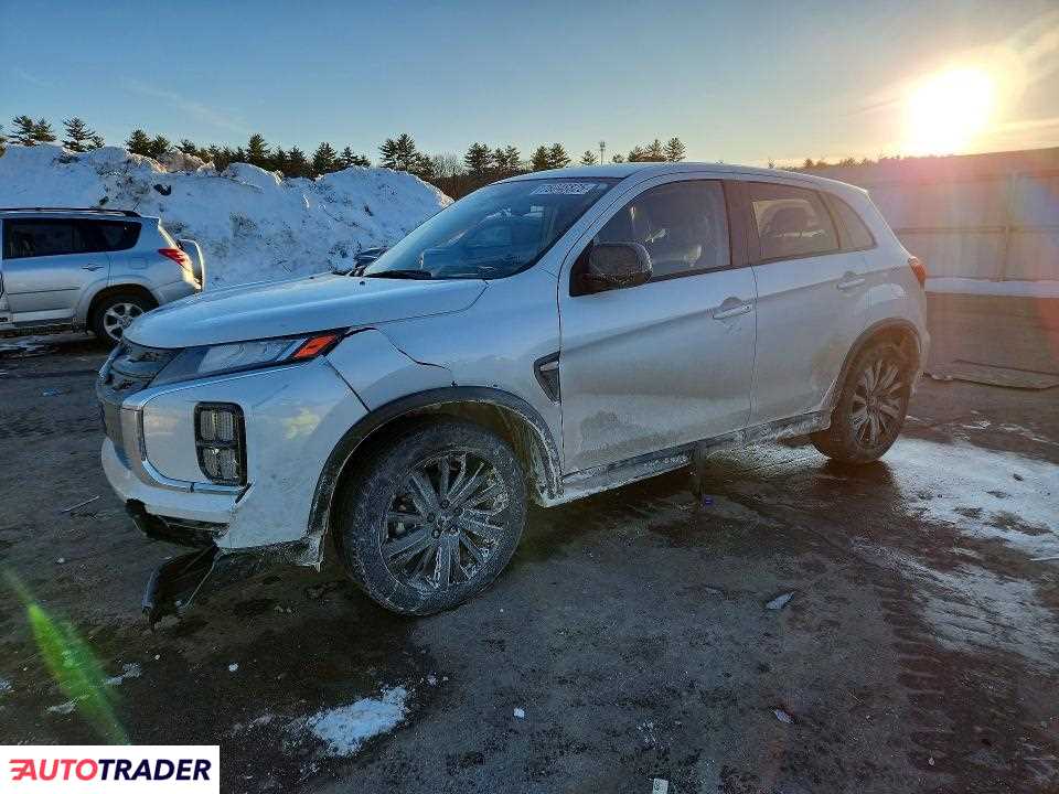 Mitsubishi Outlander 2024 2