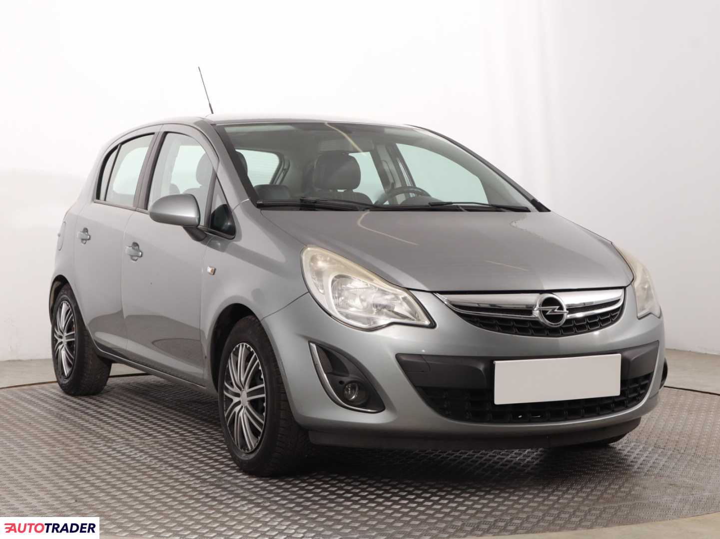 Opel Corsa 2012 1.2 84 KM