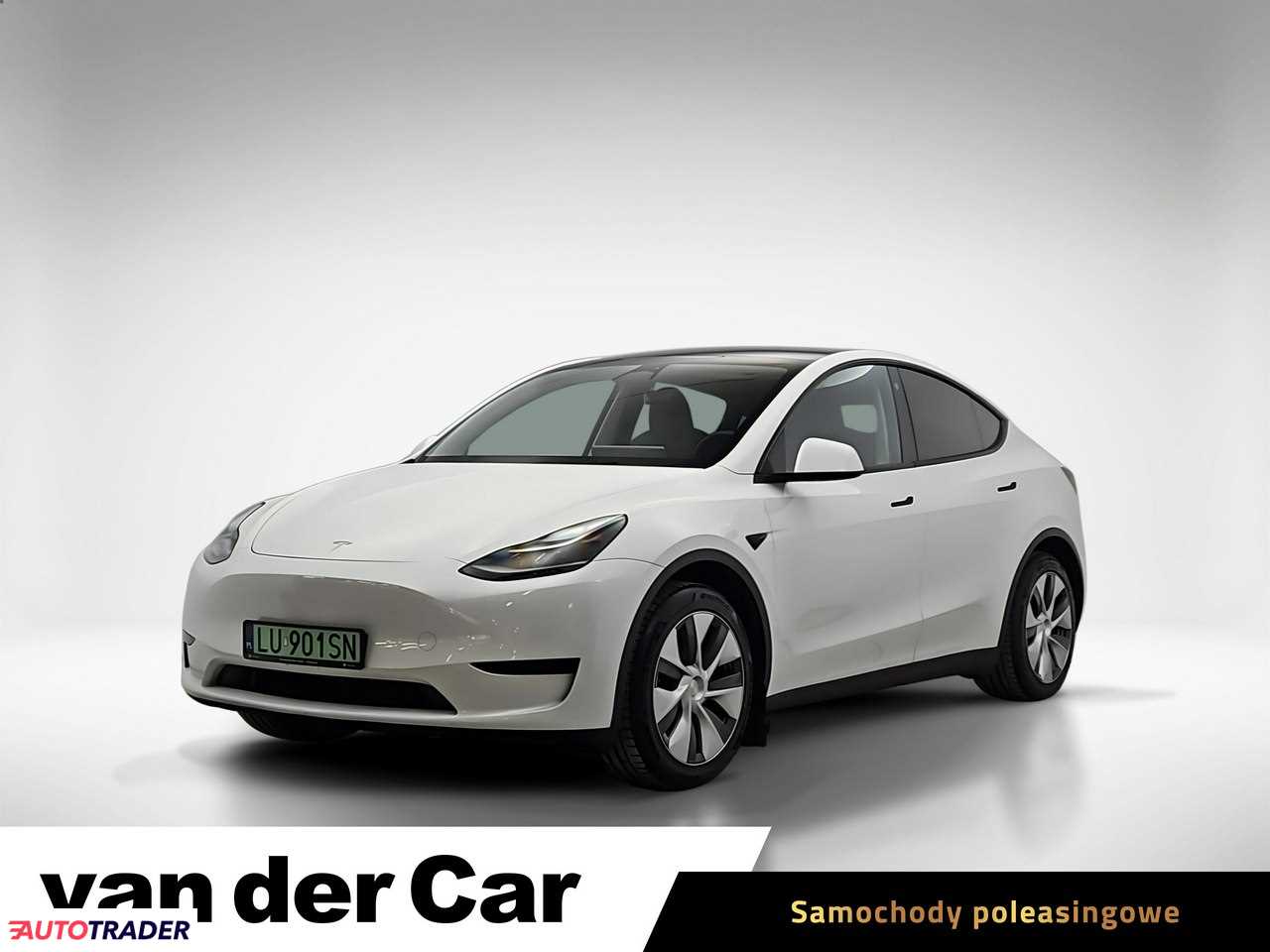 Tesla Model Y 2023 299 KM