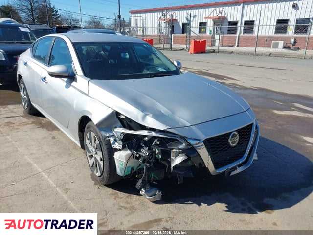 Nissan Altima 2020 2