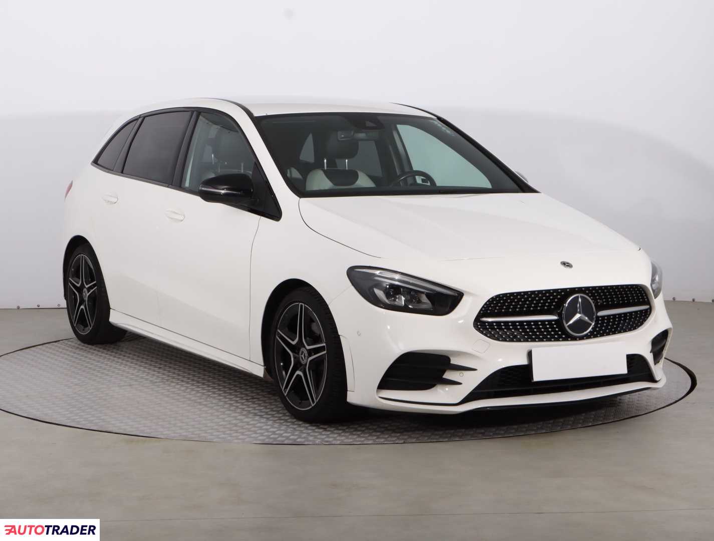 Mercedes B-klasa 2019 1.3 160 KM Mercedes B-klasa 2019 1.3 160 KM