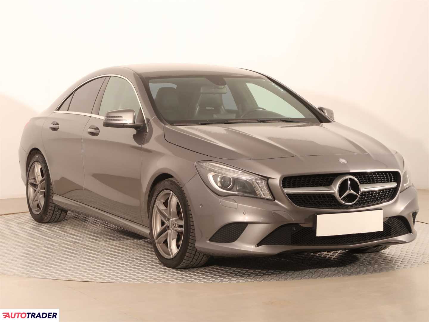 Mercedes Pozostałe 2012 1.6 120 KM
