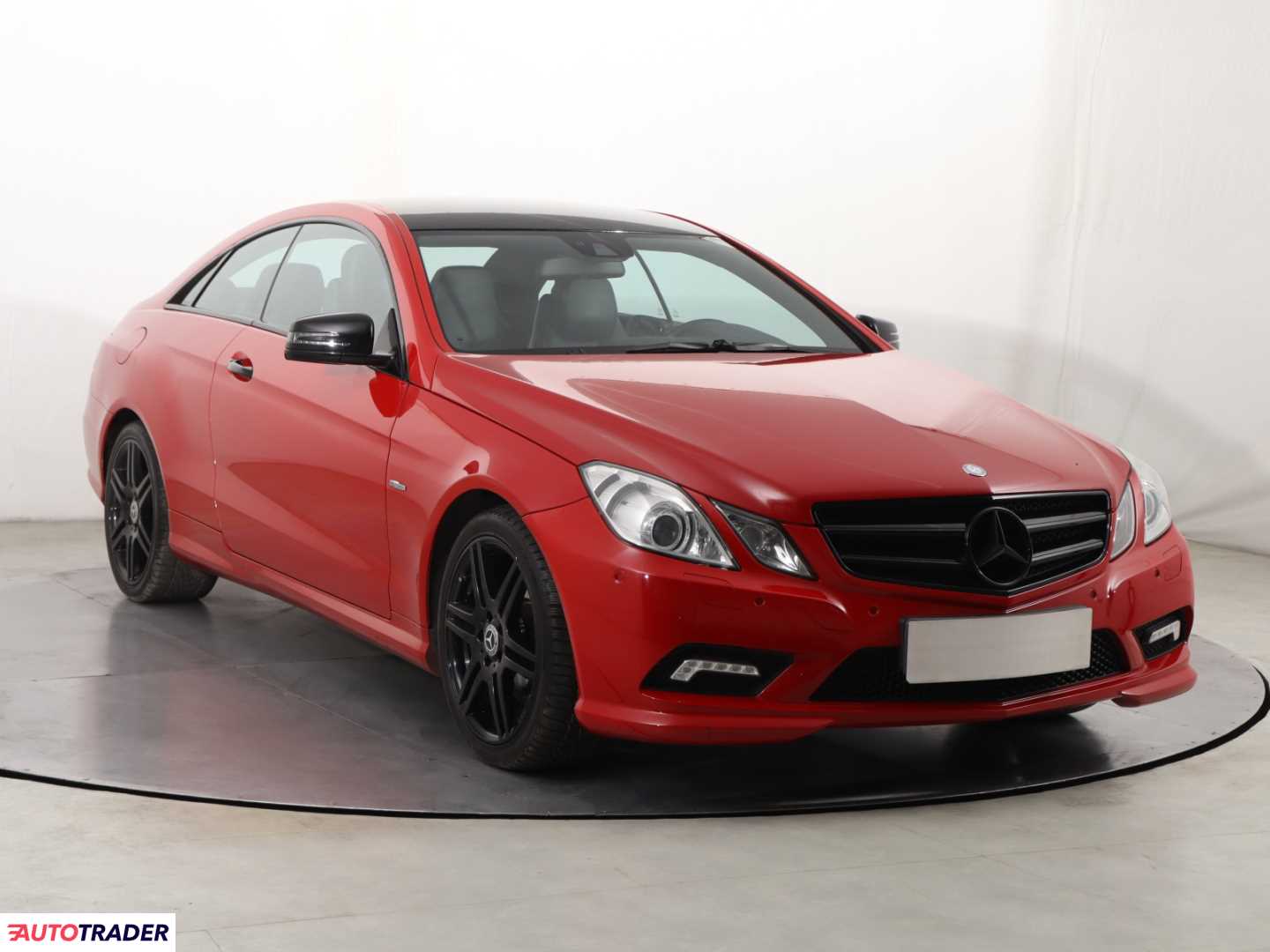 Mercedes E-klasa 2011 1.8 181 KM