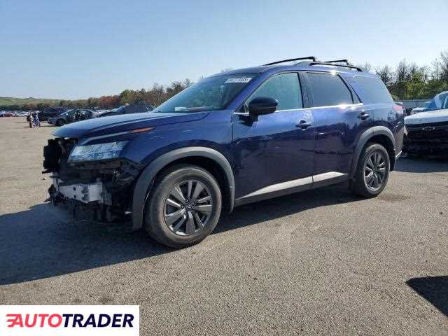 Nissan Pathfinder 2022 3
