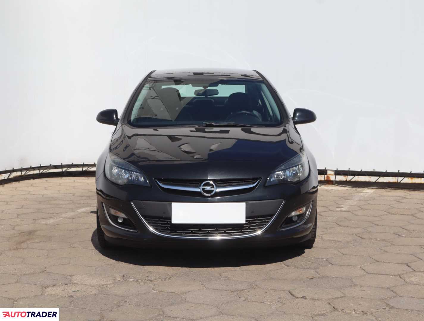 Opel Astra 2015 1.4 138 KM