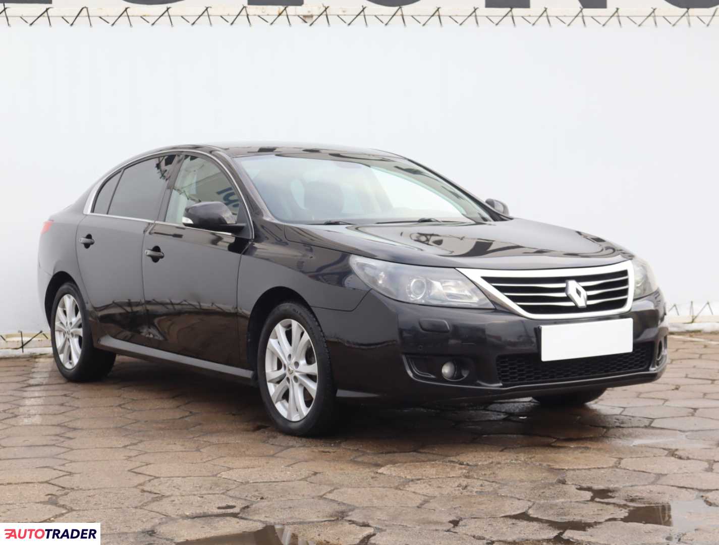 Renault Latitude 2011 2.0 147 KM