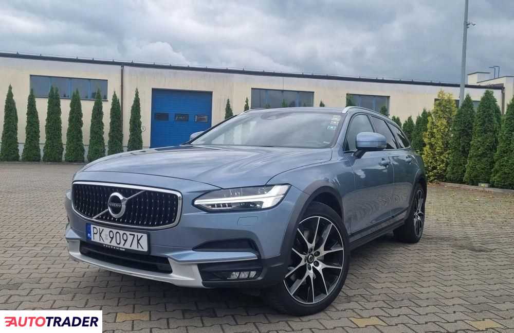 Volvo V60 Cross Country 2020 2.0 235 KM