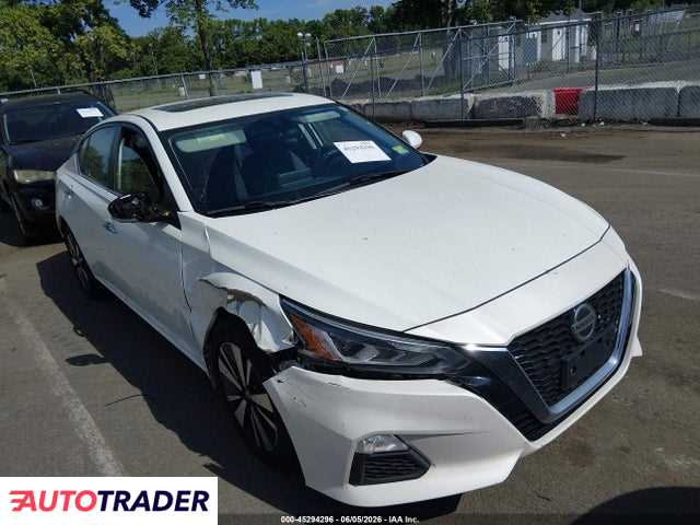 Nissan Altima 2021 2
