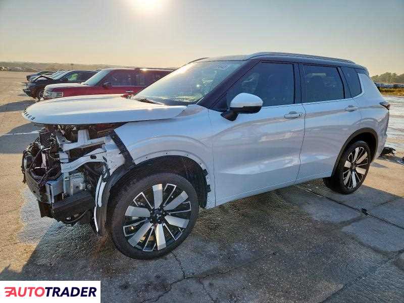 Mitsubishi Outlander 2025 2