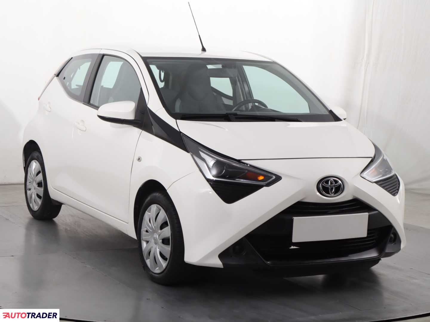 Toyota Aygo 2021 1.0 71 KM