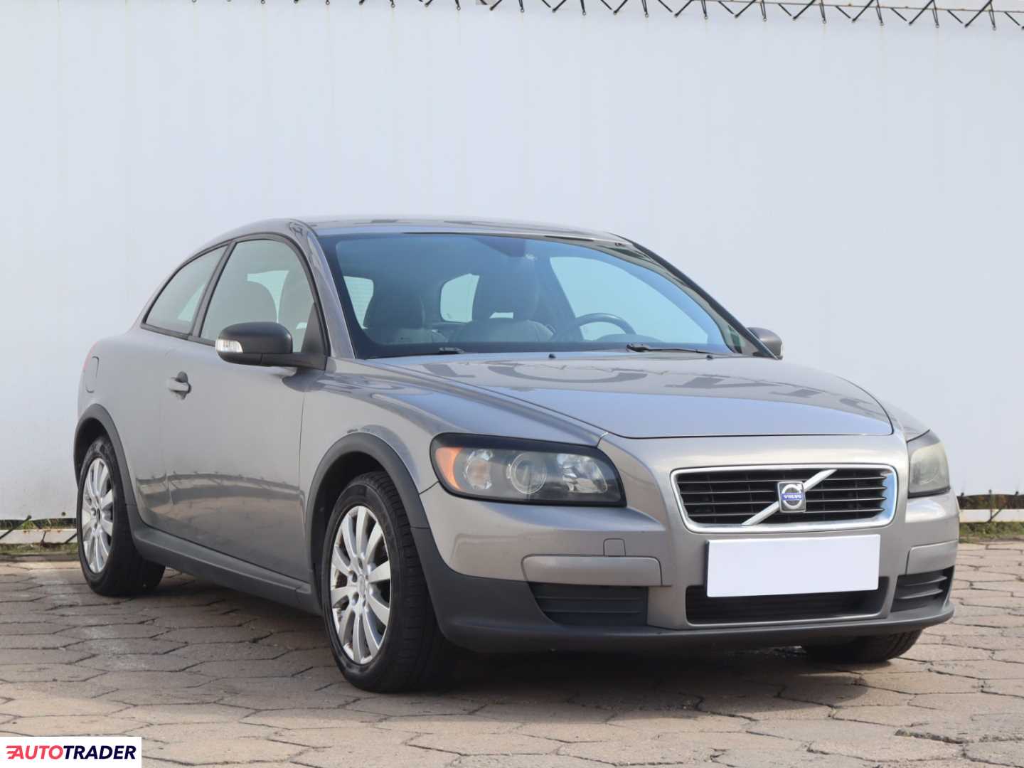 Volvo C30 2007 2.0 134 KM